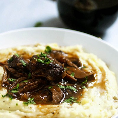 Wine Braised Short Ribs With White Cheddar Mashed Potatoes